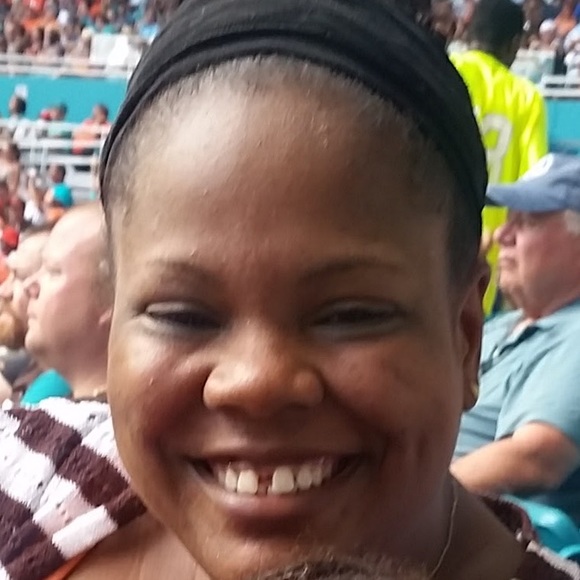 Meet your Posher, Shawnette - Picture 1 of 1